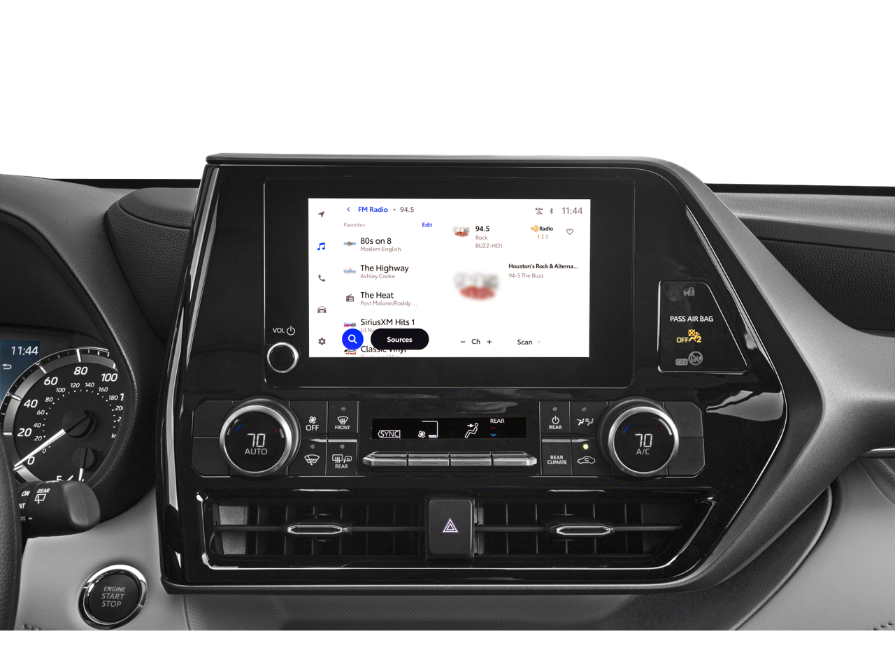 2025 Toyota Highlander XLE