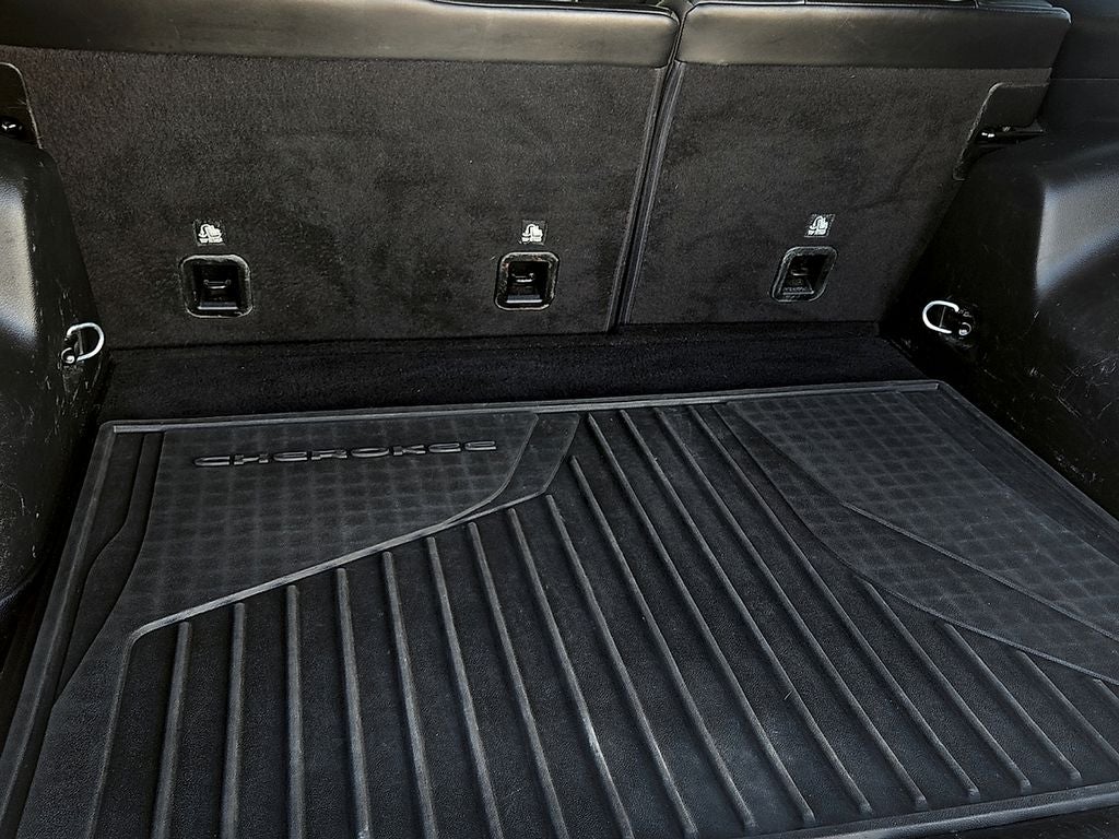 2019 Jeep Cherokee Altitude