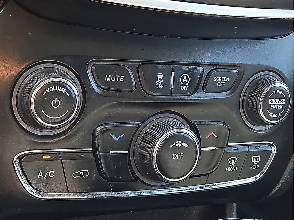 2019 Jeep Cherokee Altitude