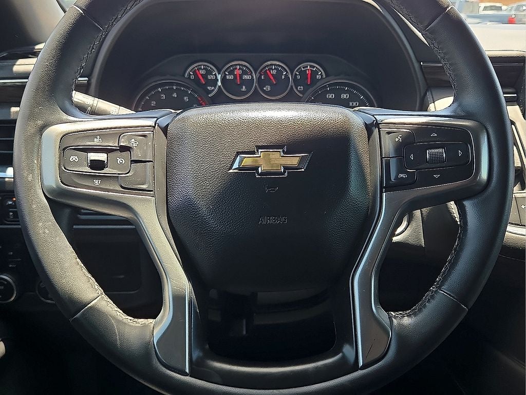 2023 Chevrolet Suburban LS