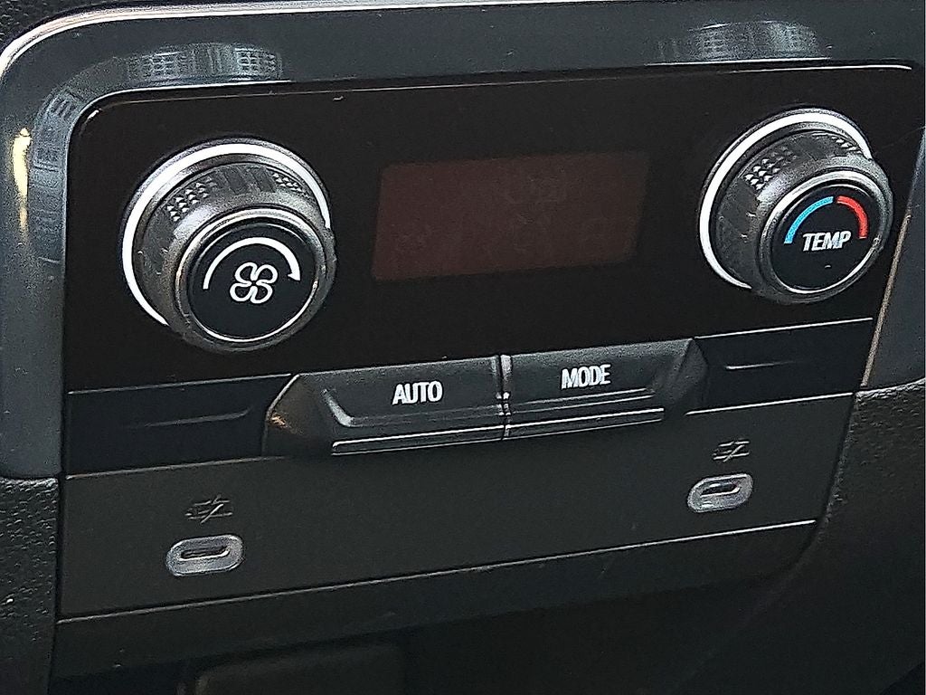 2023 Chevrolet Suburban LS