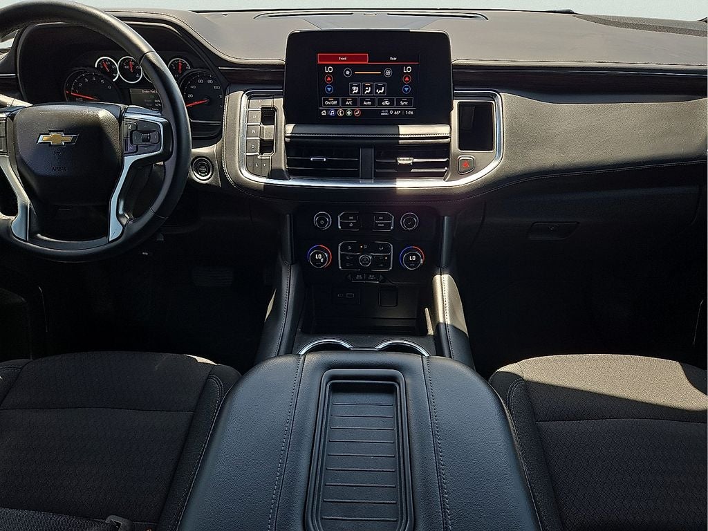 2023 Chevrolet Suburban LS