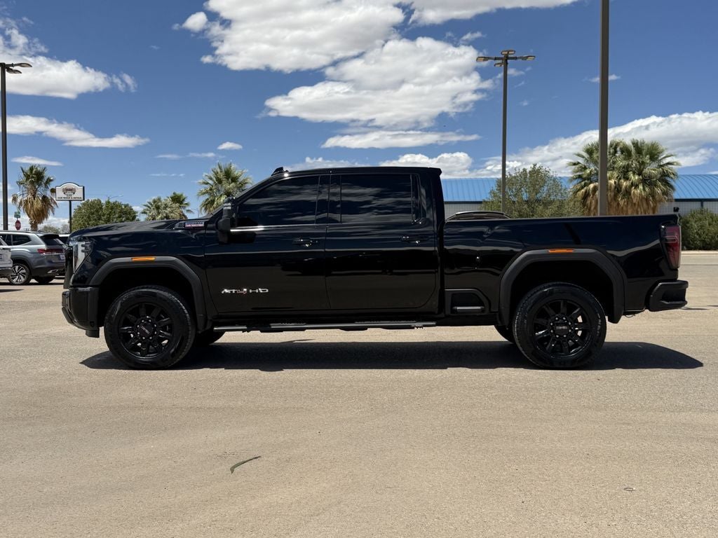 2025 GMC Sierra 2500HD AT4