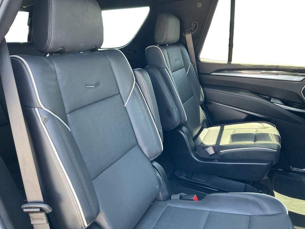 2025 Cadillac Escalade Sport