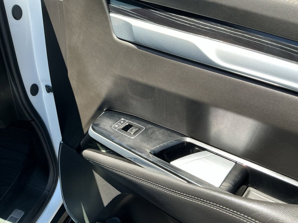 2025 Cadillac Escalade Sport