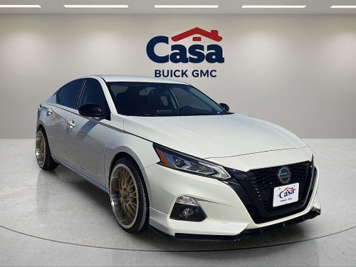 2022 Nissan Altima 2.5 SR
