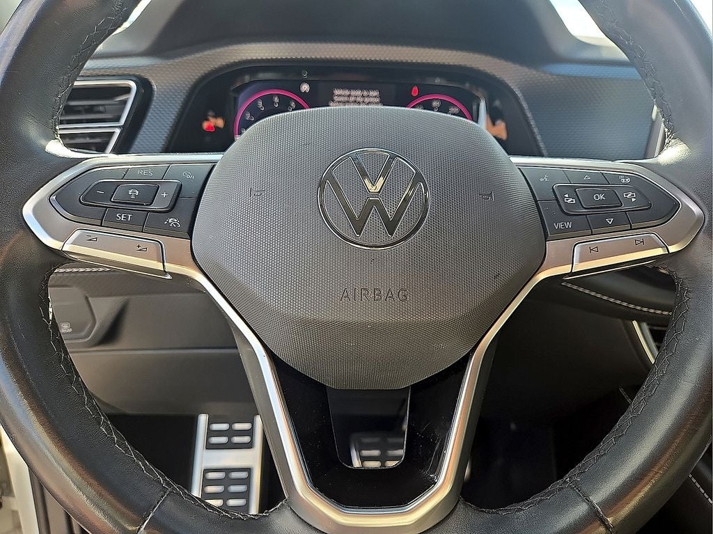 2024 Volkswagen Atlas Cross Sport 2.0T SEL Premium R-Line