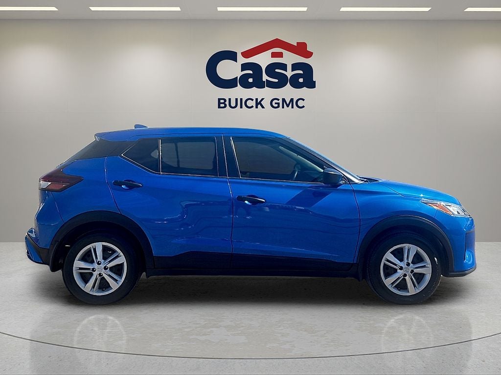 2022 Nissan Kicks S