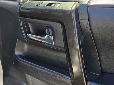 2022 Toyota 4Runner TRD Off-Road