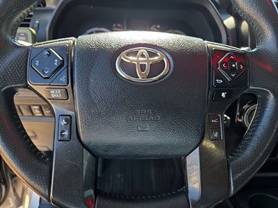 2022 Toyota 4Runner TRD Off-Road