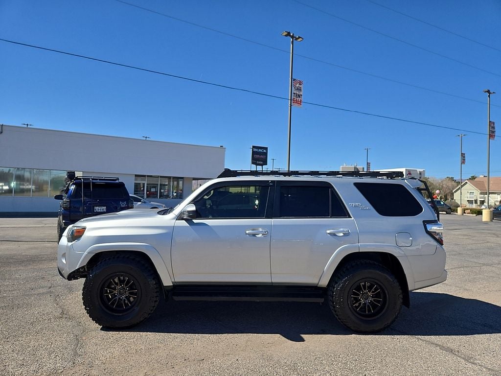 2022 Toyota 4Runner TRD Off-Road