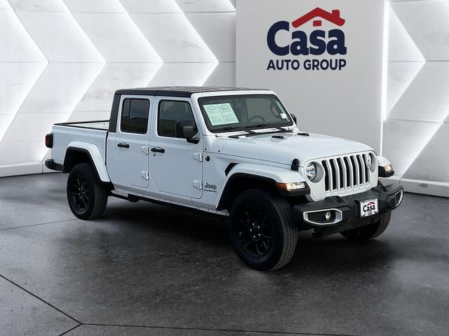 2023 Jeep Gladiator Overland