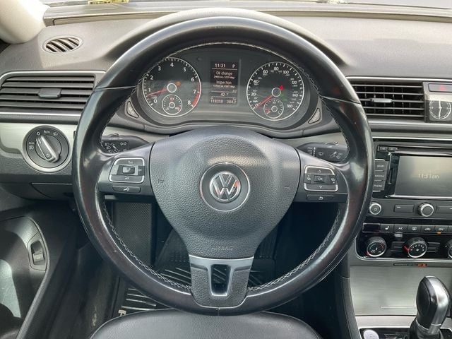 2015 Volkswagen Passat 1.8T SE