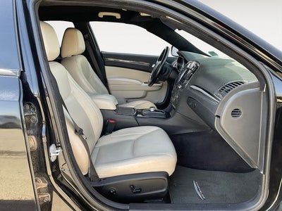 2018 Chrysler 300 Touring L