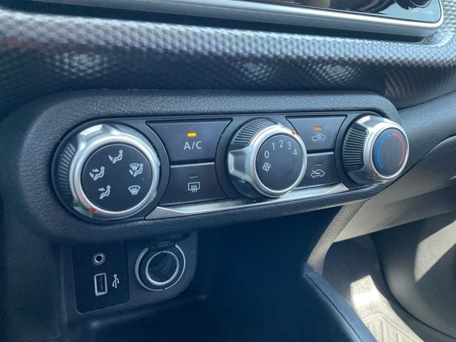 2020 Nissan Kicks S