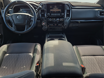 2023 Nissan TITAN Crew Cab SV