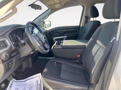 2018 Nissan Titan SV