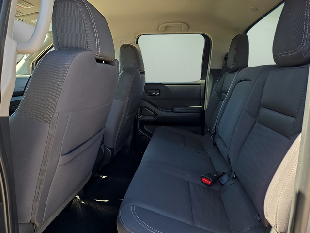 2022 Nissan Frontier SV Nissan Certified