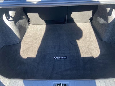 2022 Nissan Versa 1.6 SV NISSAN CERTIFIED