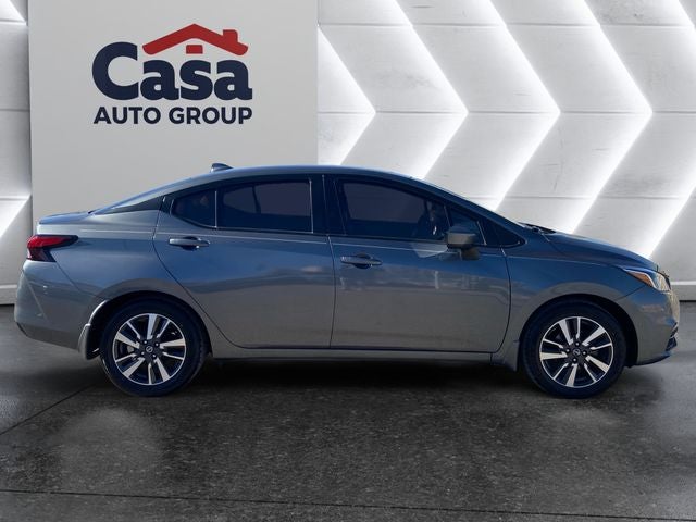 2022 Nissan Versa 1.6 SV NISSAN CERTIFIED