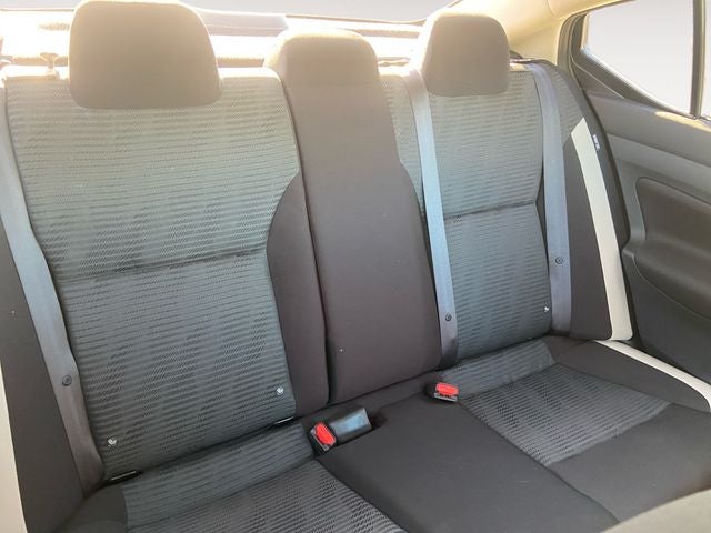 2022 Nissan Versa 1.6 SV NISSAN CERTIFIED