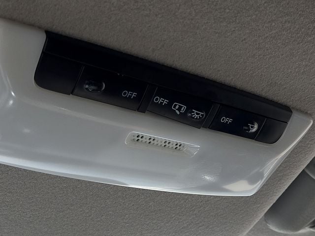 2024 Nissan Versa 1.6 SR