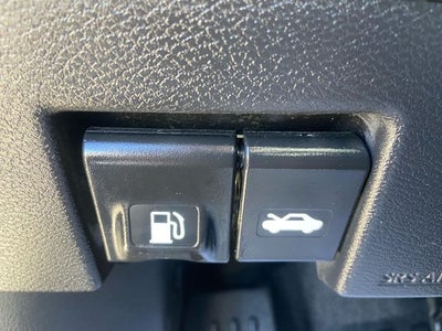 2021 Nissan Kicks SR Nissan Certified