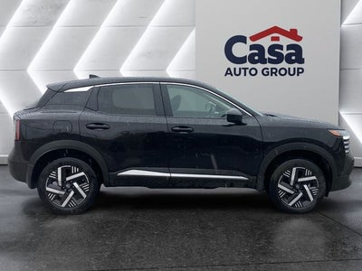 2025 Nissan Kicks SV