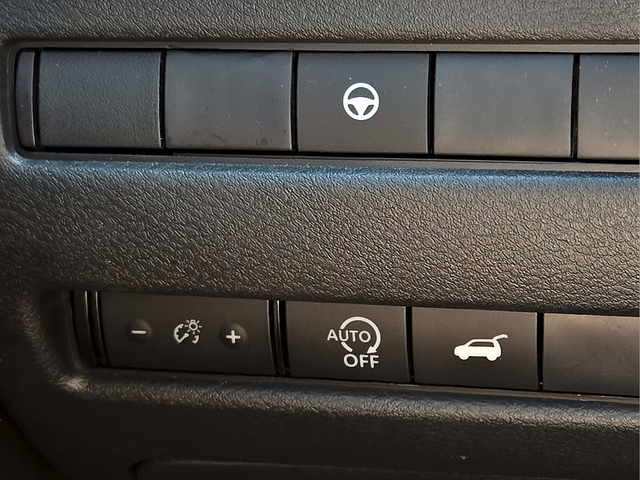 2025 Nissan Rogue SV Nissan Certified