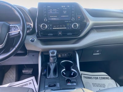 2022 Toyota Highlander XLE