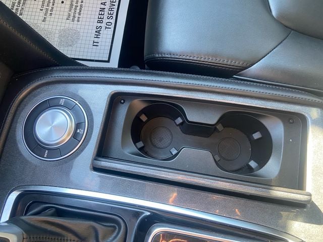 2022 Nissan Armada SV