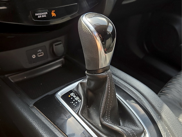 2018 Nissan Rogue S Nissan Certified Select