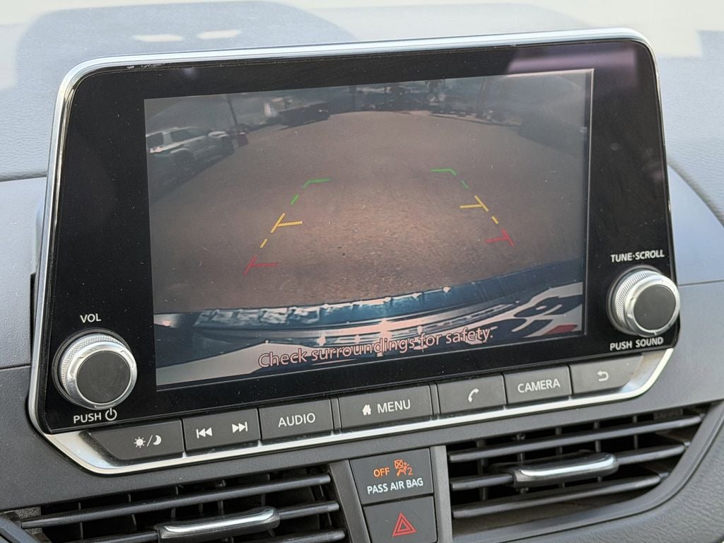 2022 Nissan Altima 2.5 SV