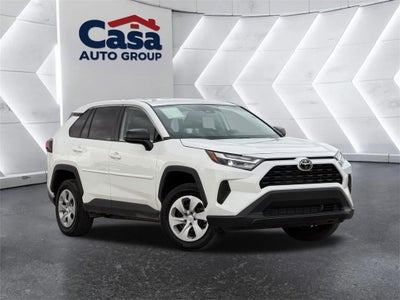 2023 Toyota RAV4 LE