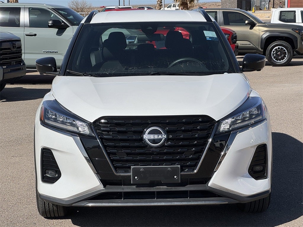 2024 Nissan Kicks SR