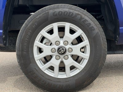 2025 Toyota Tacoma SR5