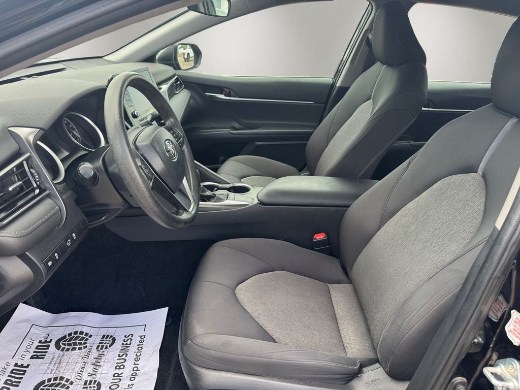 2022 Toyota Camry LE
