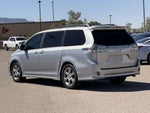 2014 Toyota Sienna SE 8 Passenger