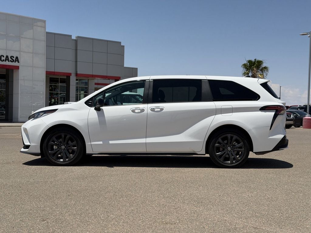 2025 Toyota Sienna XSE 7 Passenger
