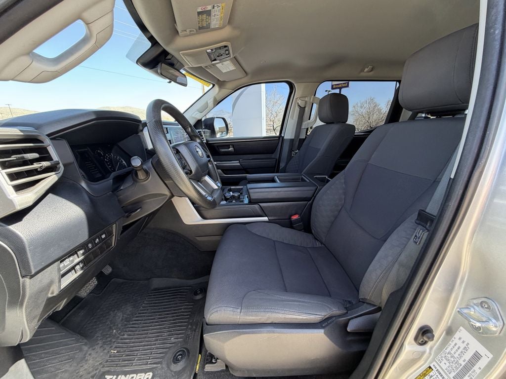 2022 Toyota Tundra SR5