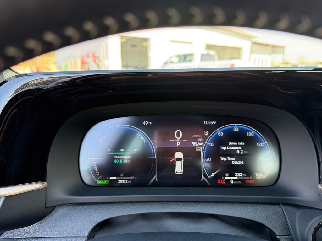 2025 Toyota Crown Signia XLE