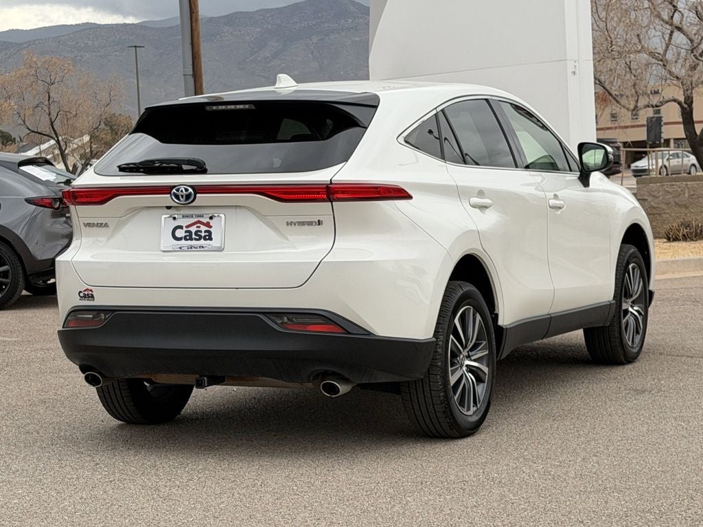 2022 Toyota Venza LE