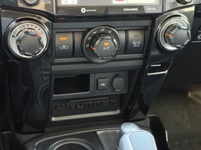 2022 Toyota 4Runner TRD Off-Road Premium