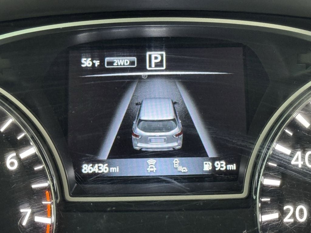 2020 Nissan Pathfinder SV