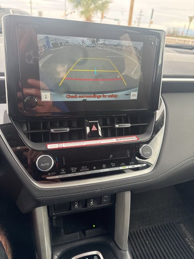 2025 Toyota Corolla Cross XLE