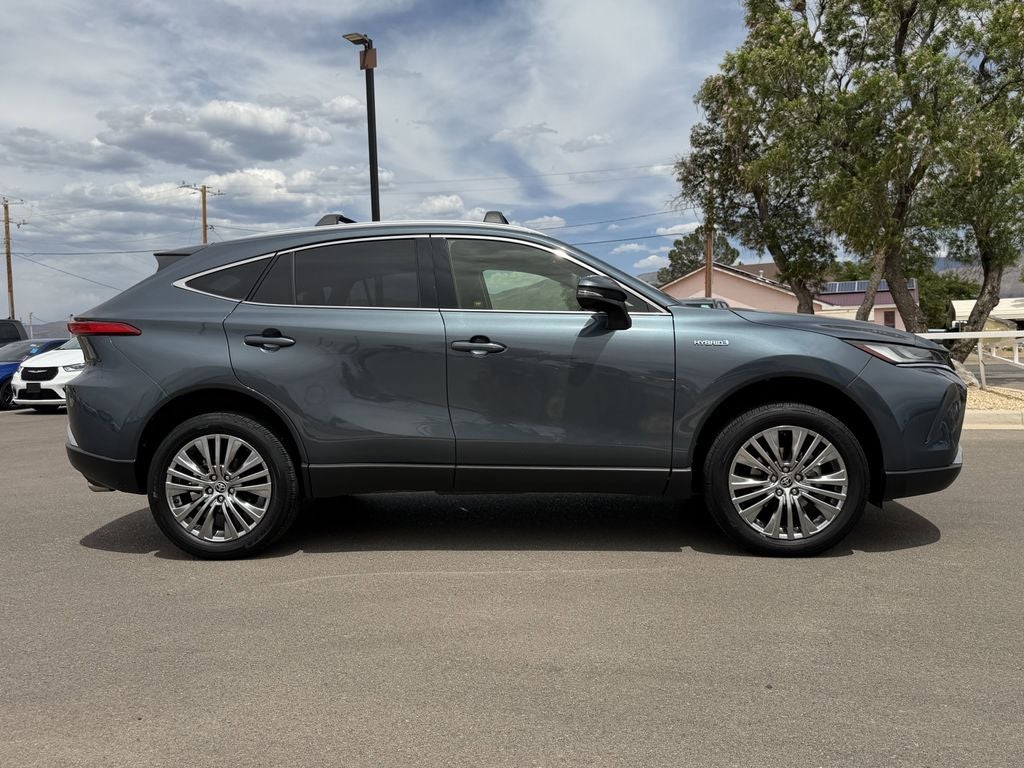 2021 Toyota Venza XLE