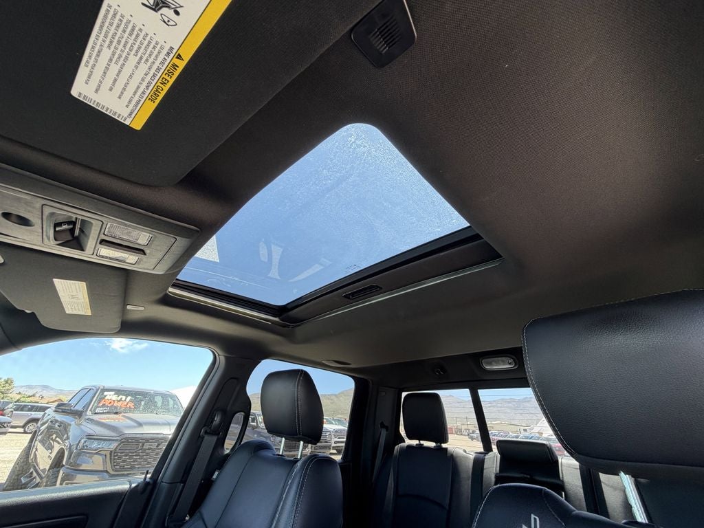 2018 RAM 1500 Rebel Crew Cab 4x4 5'7' Box