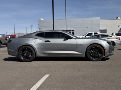 2023 Chevrolet Camaro RWD Coupe 2LT