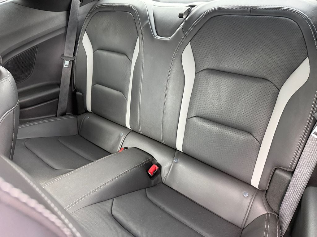 2023 Chevrolet Camaro RWD Coupe 2LT