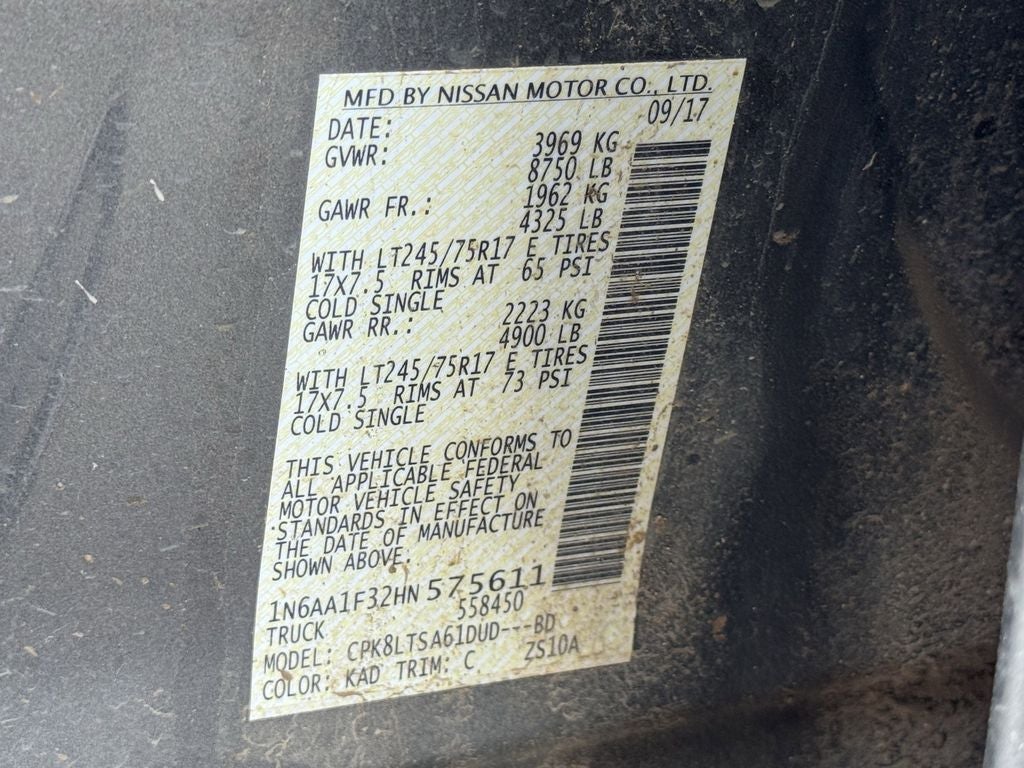 2017 Nissan TITAN XD SV Gas